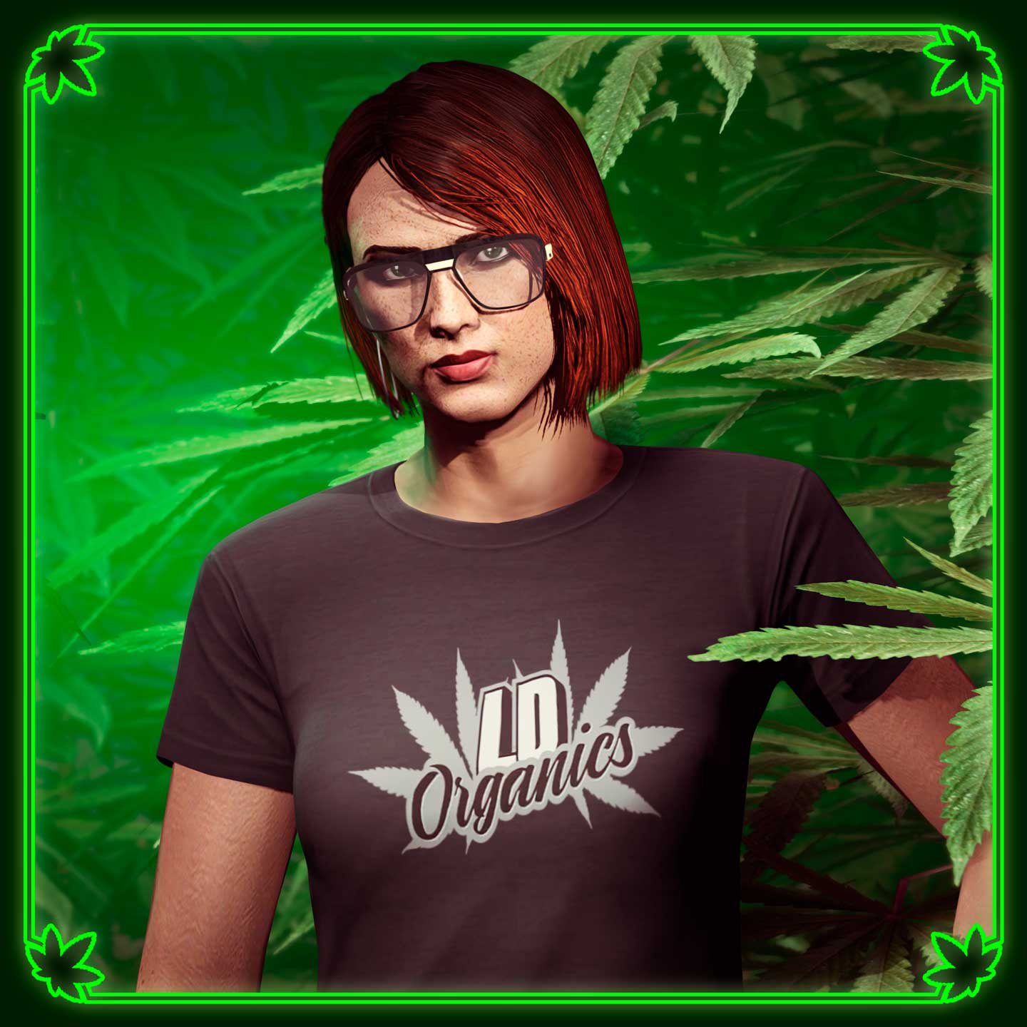 大麻植物旁有一名身穿拉玛有机坊黑色T恤的GTA在线模式角色。