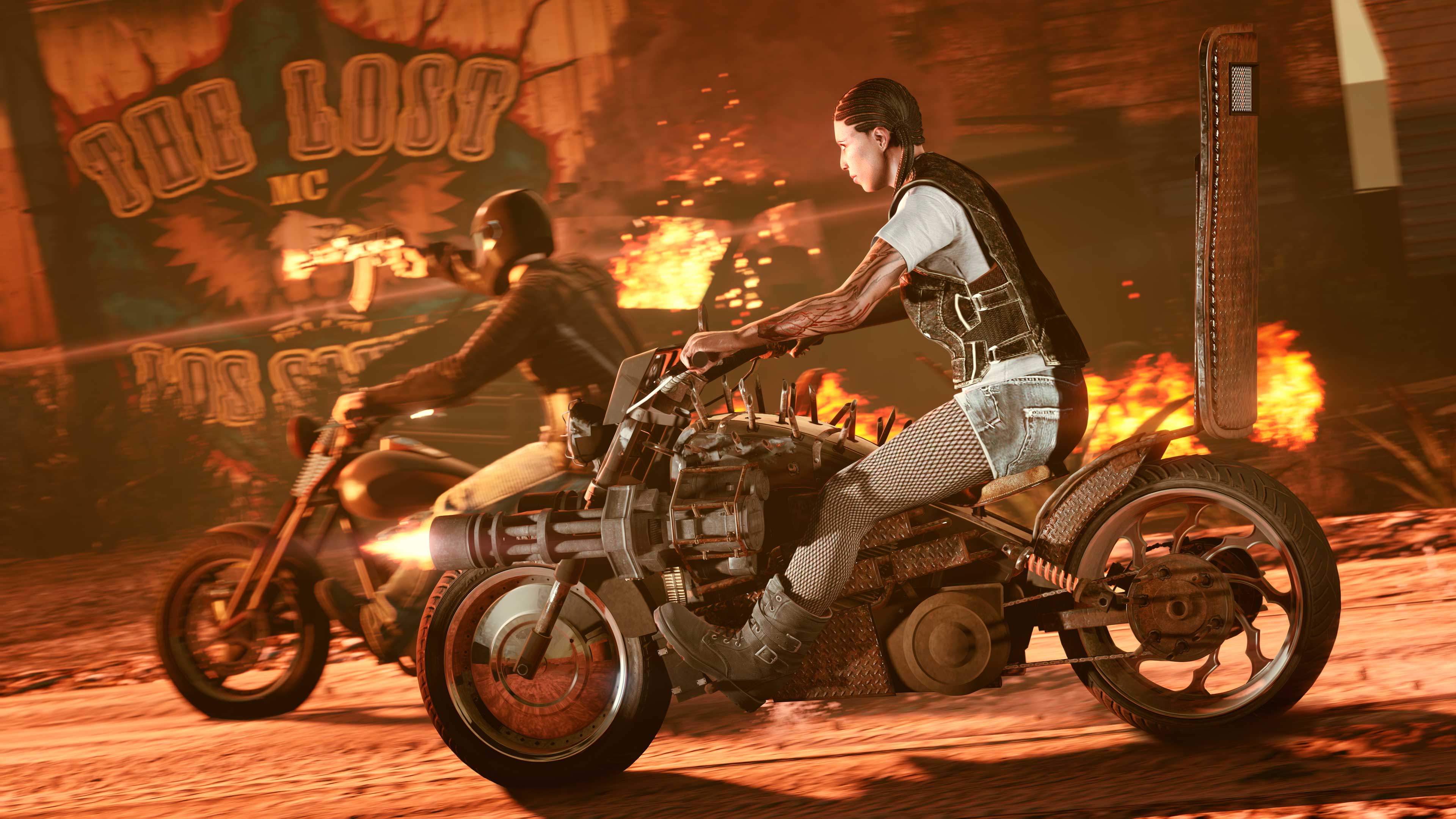 GTA 在线模式骑在摩托车上的飞车党的图片